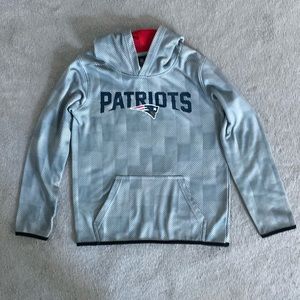 Youth Patriots sweatshirt .  Size Medium 10/12